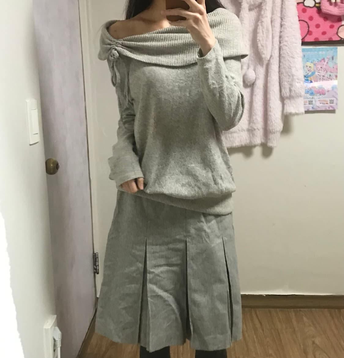 빈티지 오프숄더 그레이 리본 니트 티셔츠 히메갸루 로걀 라떼 코이세이오깔 상품이미지1