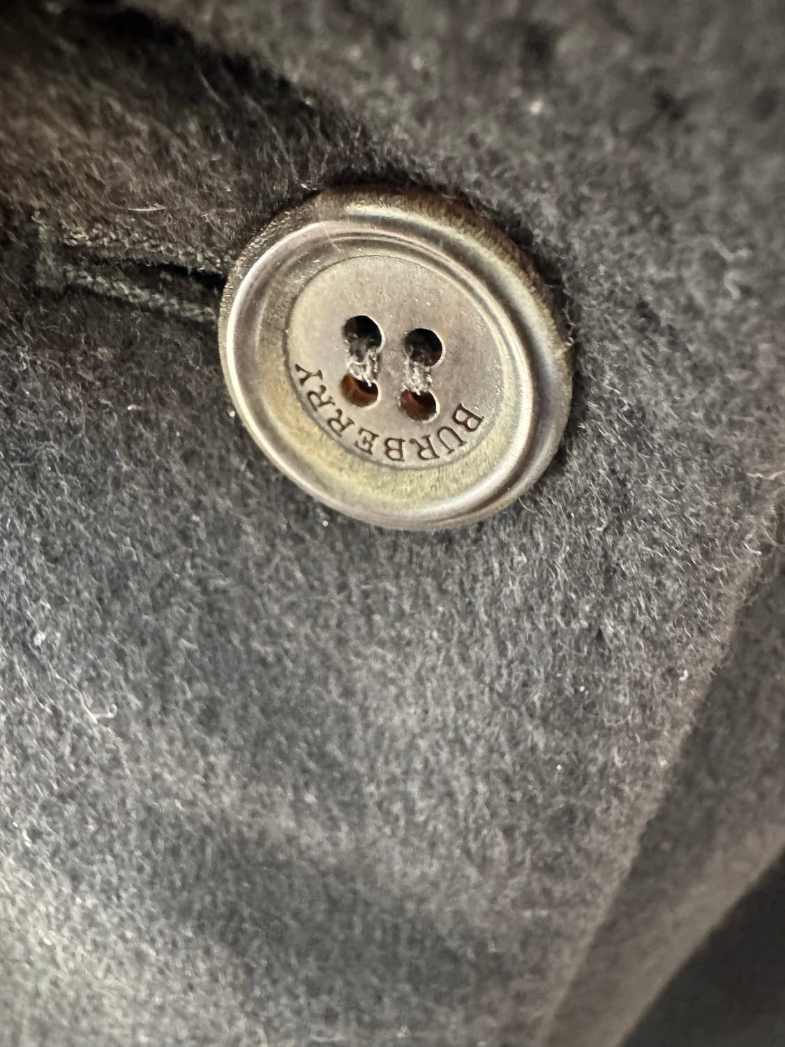 버버리 퓨어 캐시미어 블랙 롱코트 상품이미지3