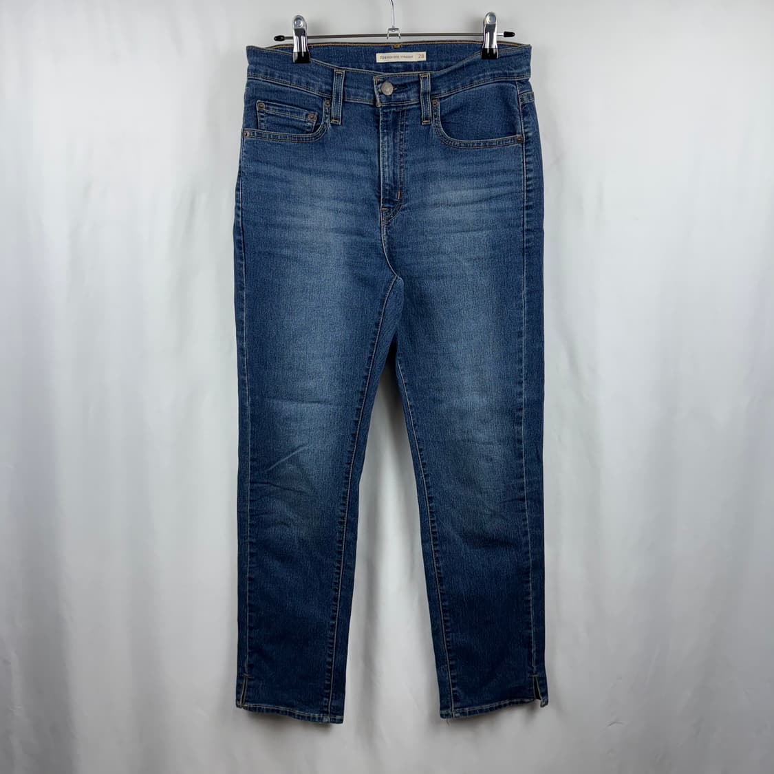 (28) 리바이스 724 하이라이즈 스트레이트핏 중청 데님 팬츠 상품이미지2