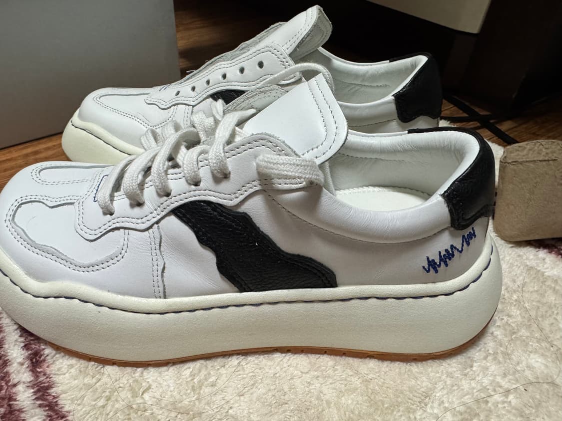 아더에러 로그 바우스 스니커즈 상품이미지3