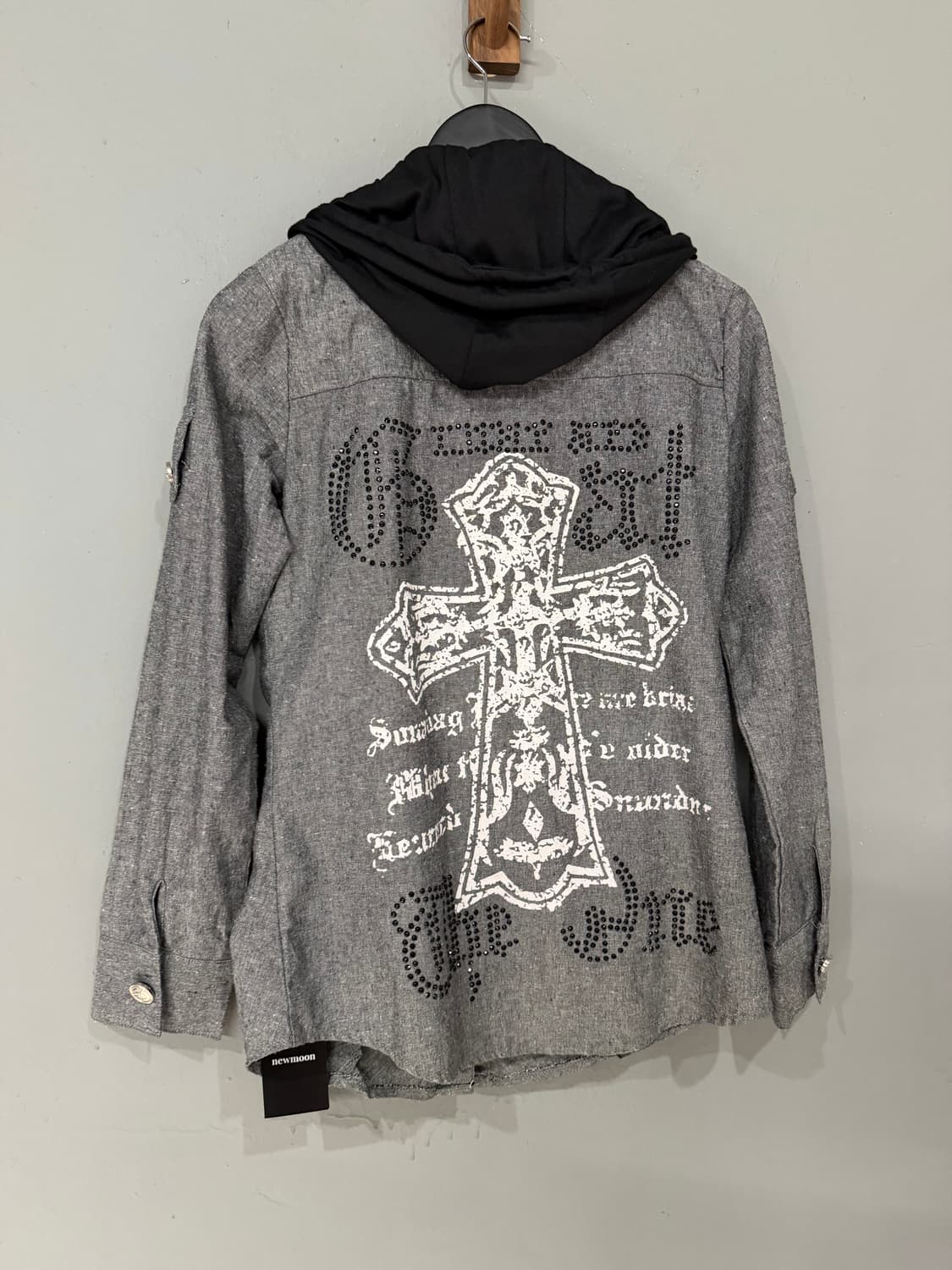 cross printing hood layered shirt 상품이미지9