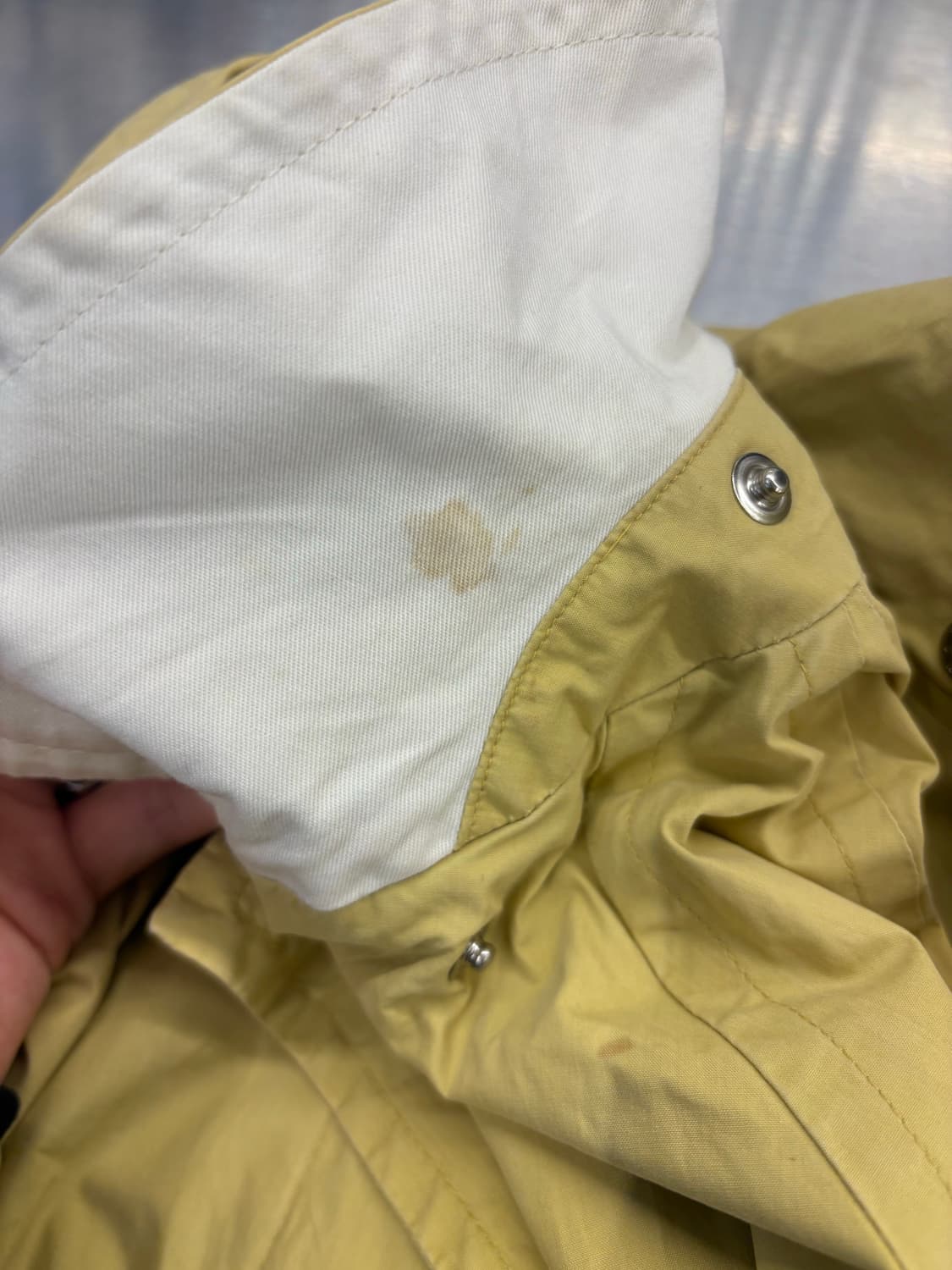 버버리 사파리 자켓 상품이미지7