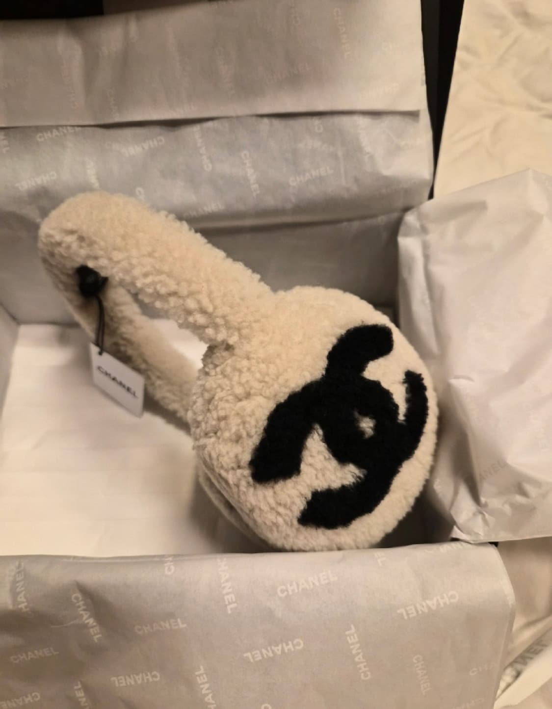 (새상품)샤넬25K시어링 이어머프귀마개 상품이미지2