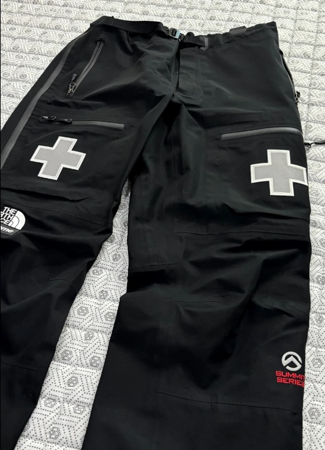 슈프림 x 노스페이스 레스큐 팬츠 블랙 M 상품이미지4