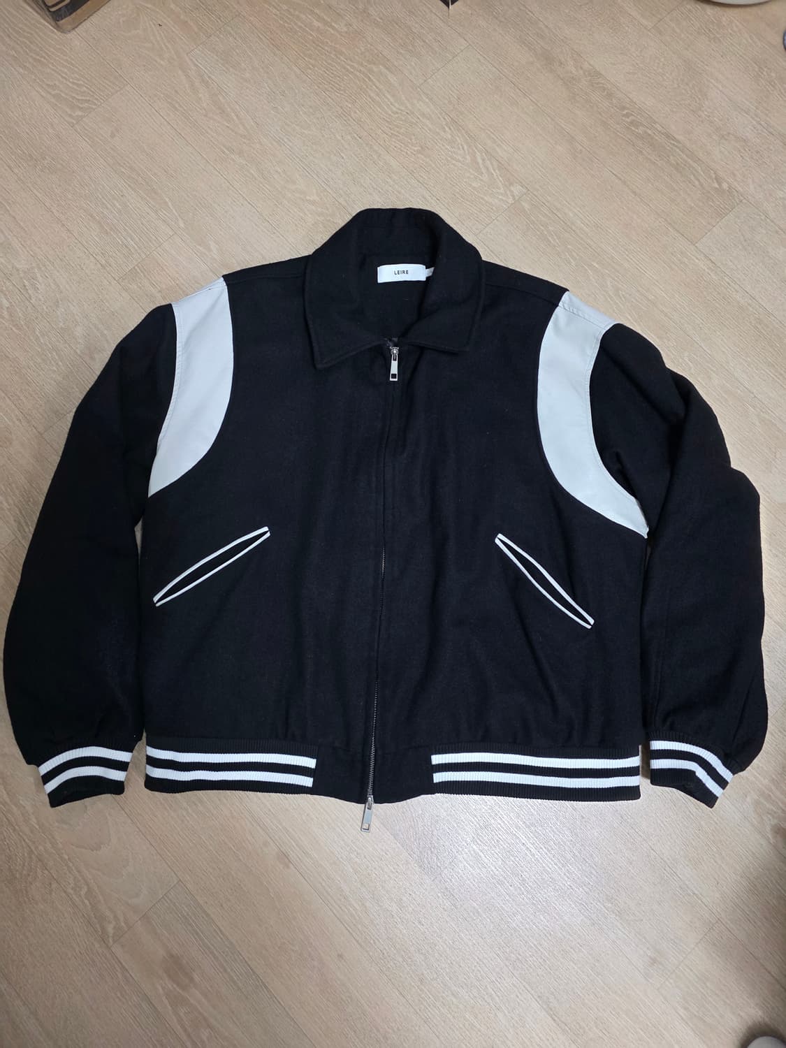 르아르 울 바시티 자켓 L 상품이미지1