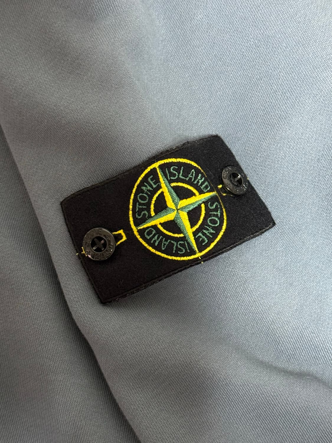 [정품인증 가능]스톤아일랜드 맨투맨 M 상품이미지4