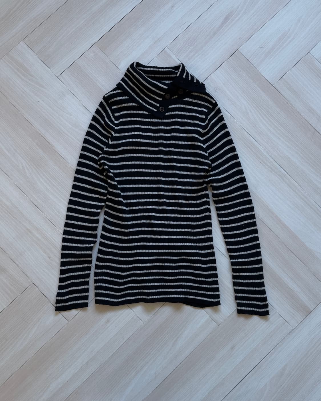 [Vintage] border button knit turtleneck 상품이미지4