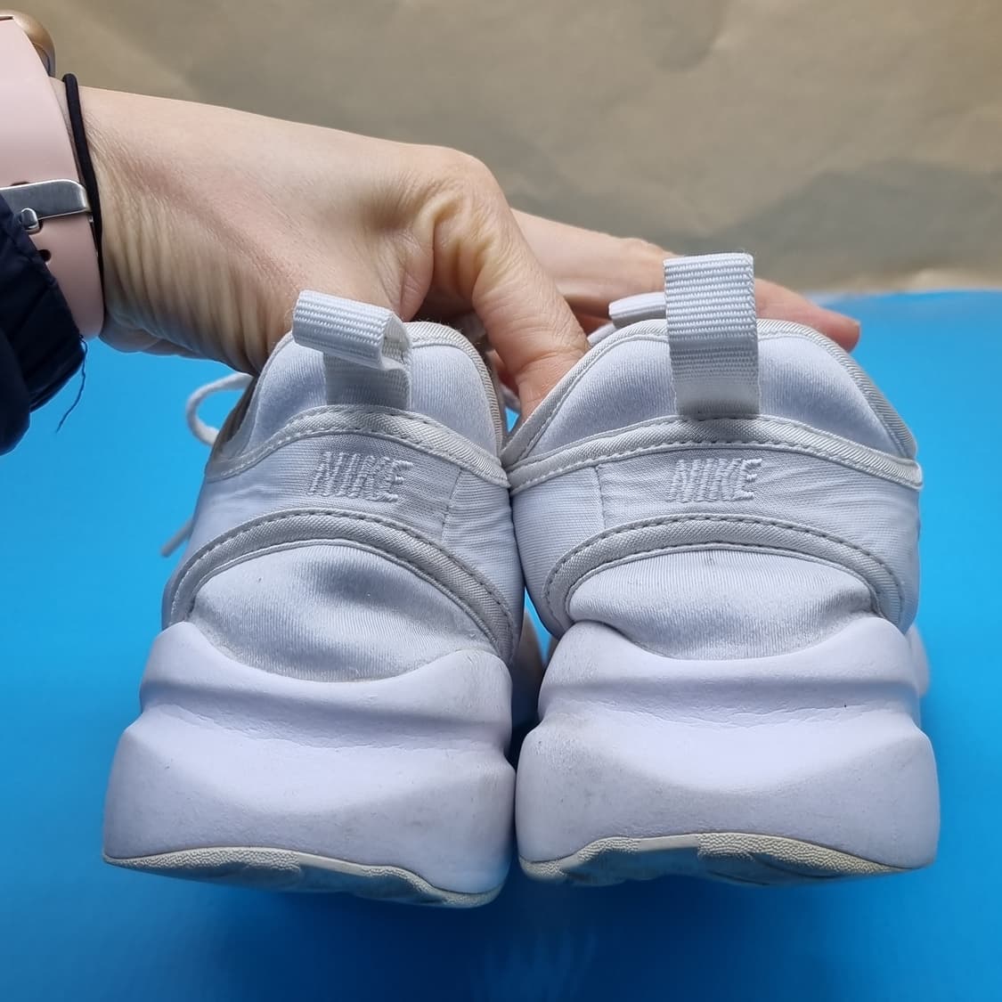 나이키 로덴 여성운동화235  상품이미지4