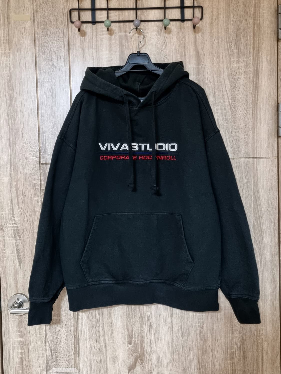 비바스튜디오 빈티지 후드티 상품이미지1