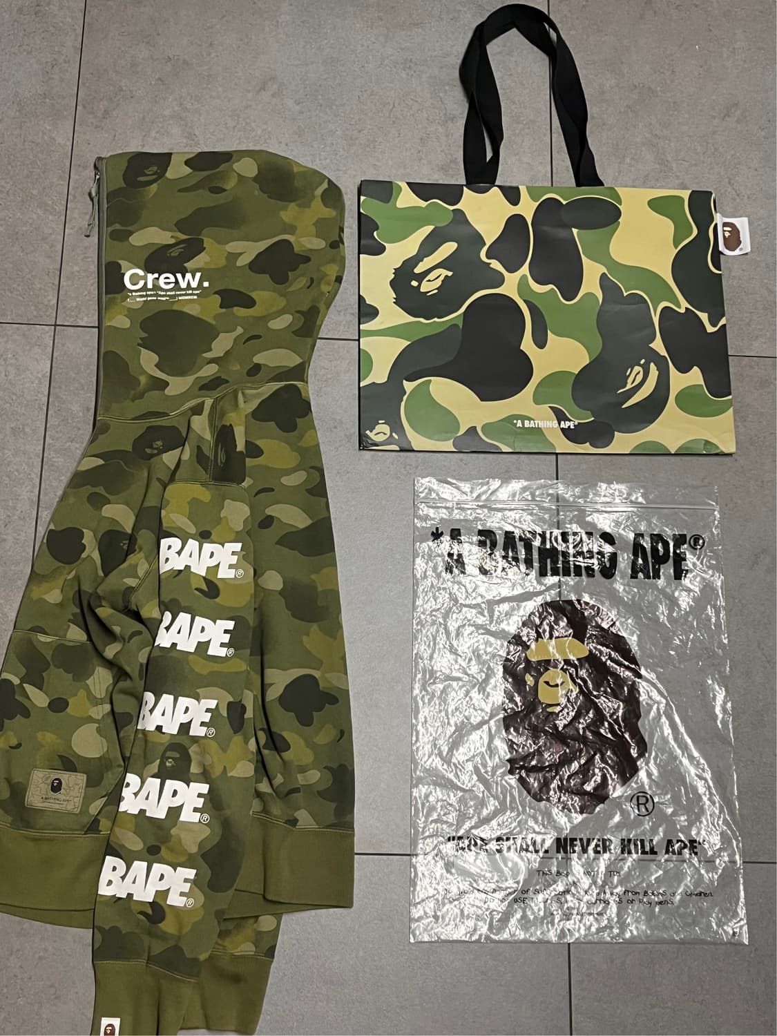베이프 Crew 녹계 후드집업 상품이미지2