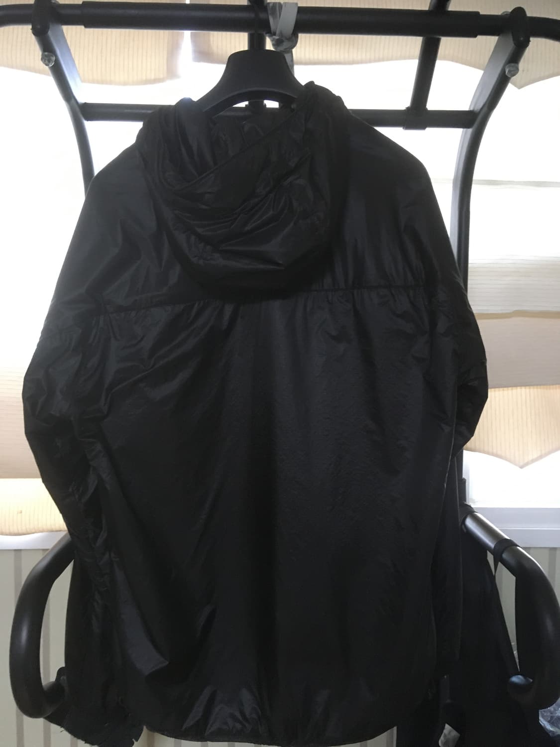 CP컴퍼니 나다쉘 후디드 자켓 블랙 판매합니다  상품이미지4