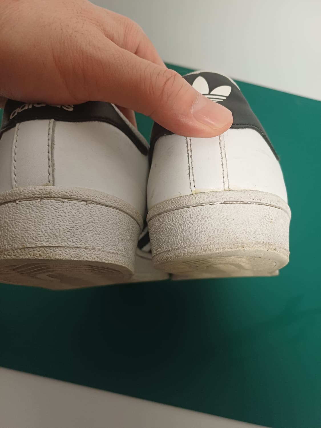 [250] 아디다스 슈퍼스타 파운데이션 흰검금(C77124)  상품이미지9