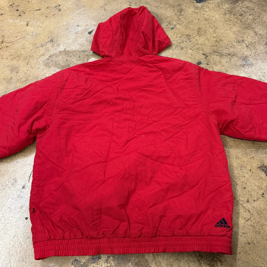 아디다스 레드 빨검 패딩 점퍼 90 상품이미지4