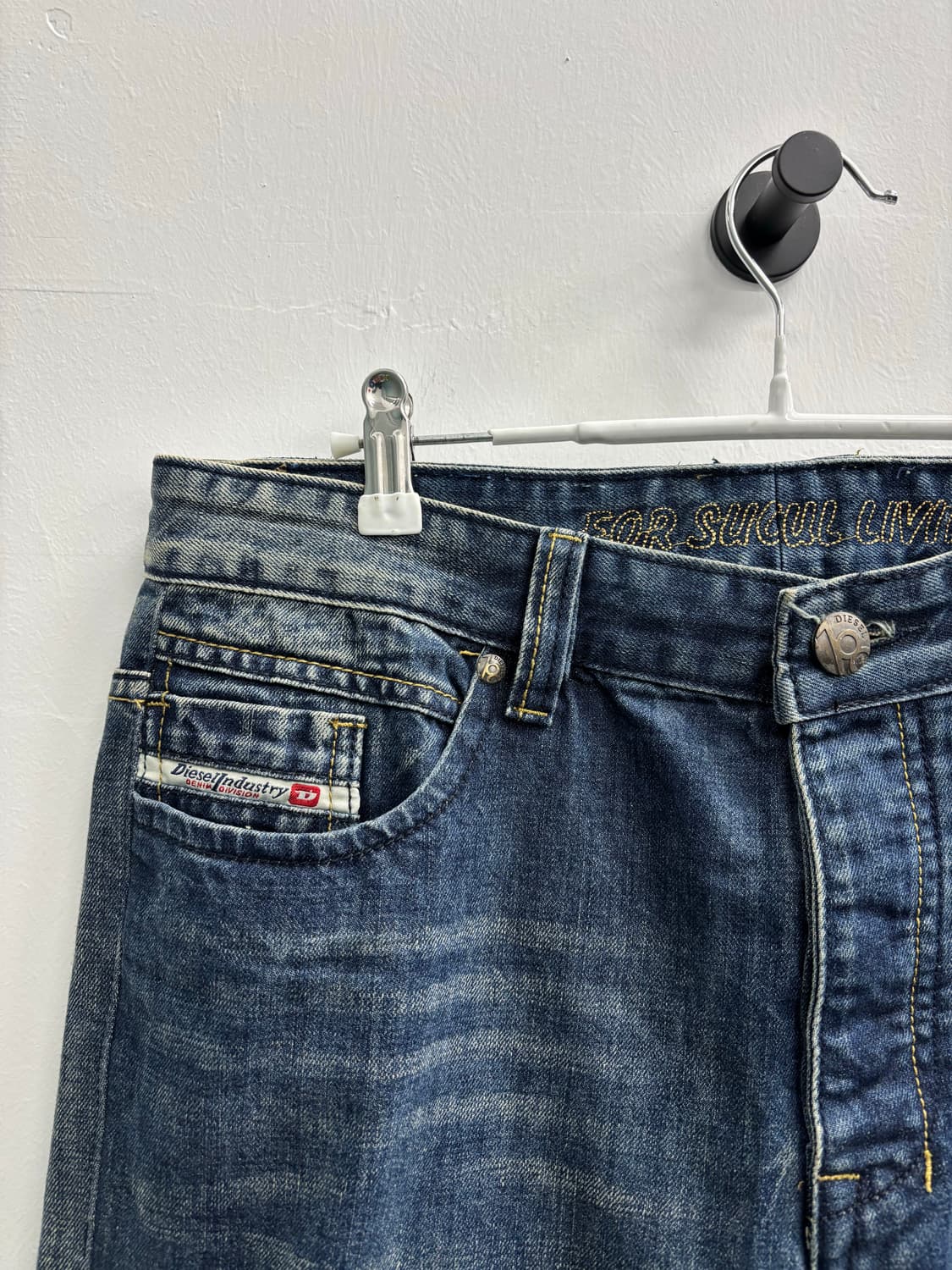 DIESEL 디젤 빈티지 워싱 데님 팬츠 상품이미지2