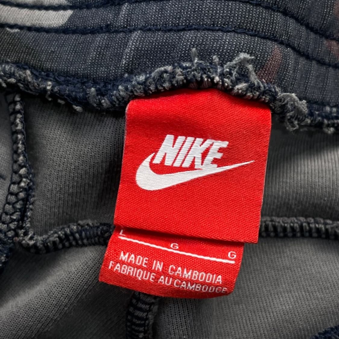 100 나이키 카모 테크팩 팬츠 상품이미지3