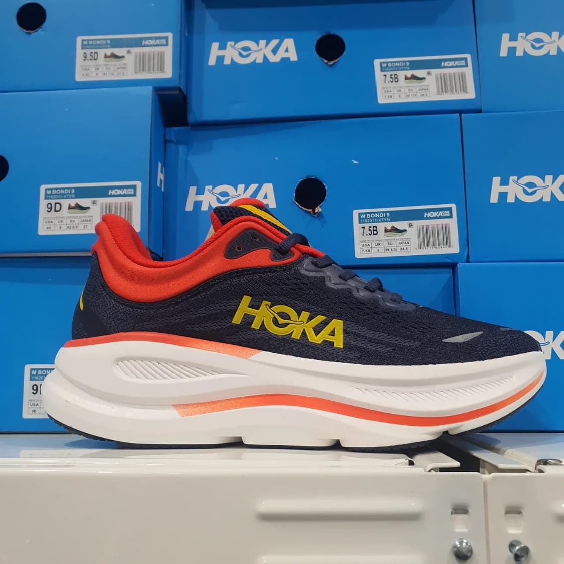 ((새상품)) 호카 본디9 상품이미지4