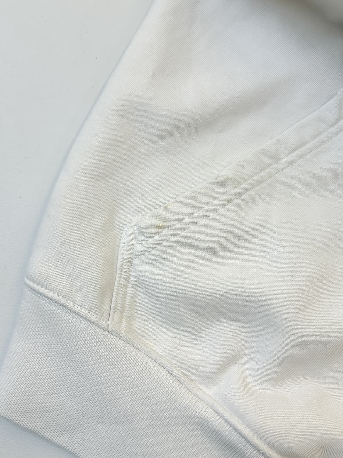 팔라스 20FW 트리 트러셔 후드티 상품이미지8