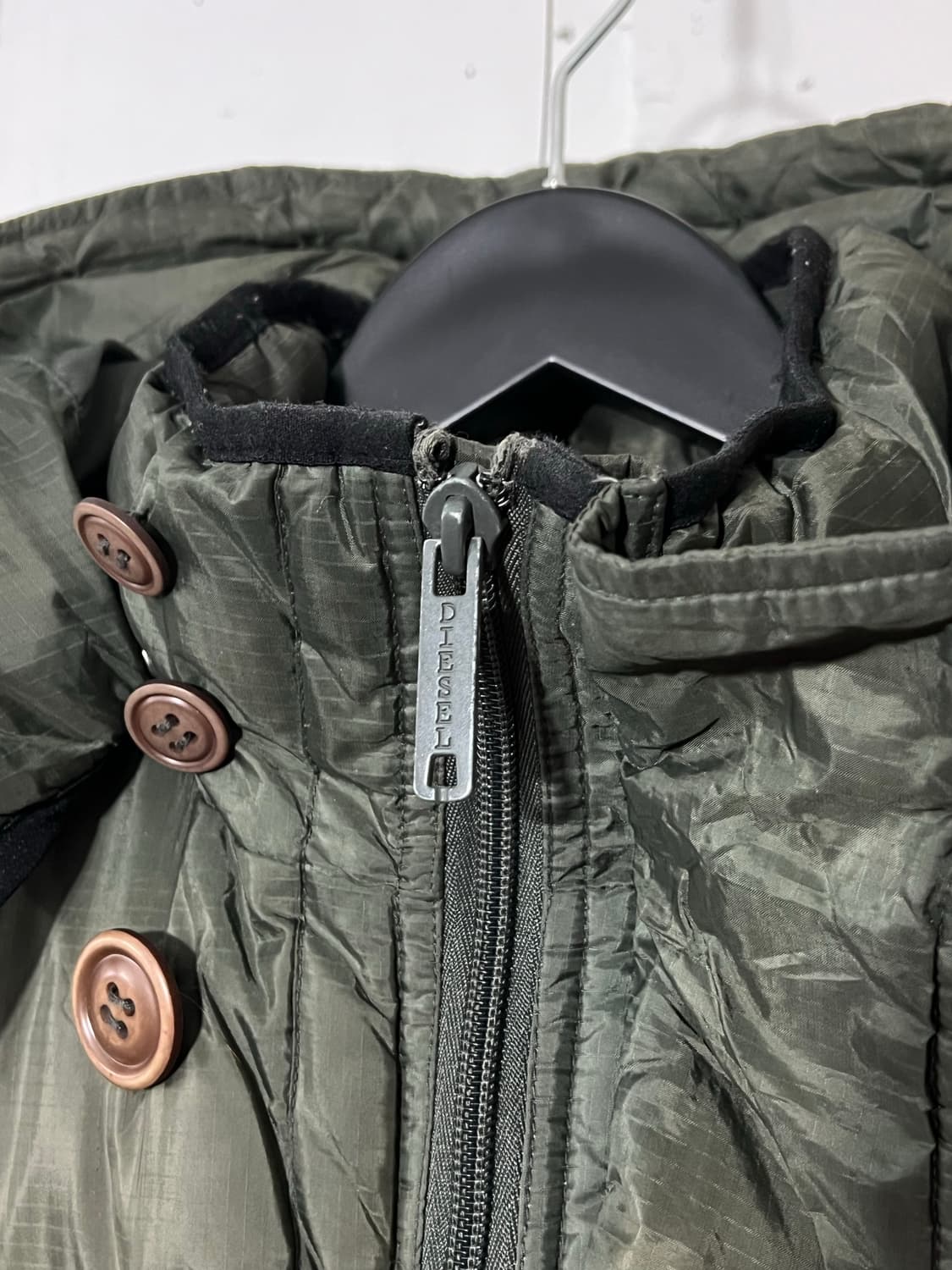 디젤 카키 구스다운 파카 상품이미지7