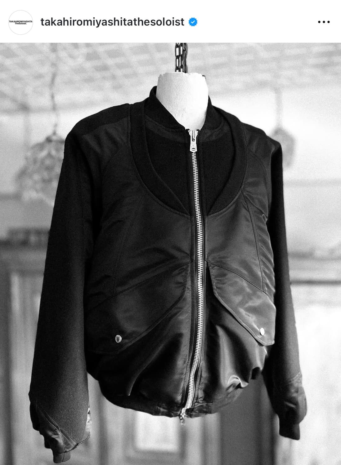 [48]타카히로 미야시타 더 솔로이스트 이중봄버 에쿠르 상품이미지2