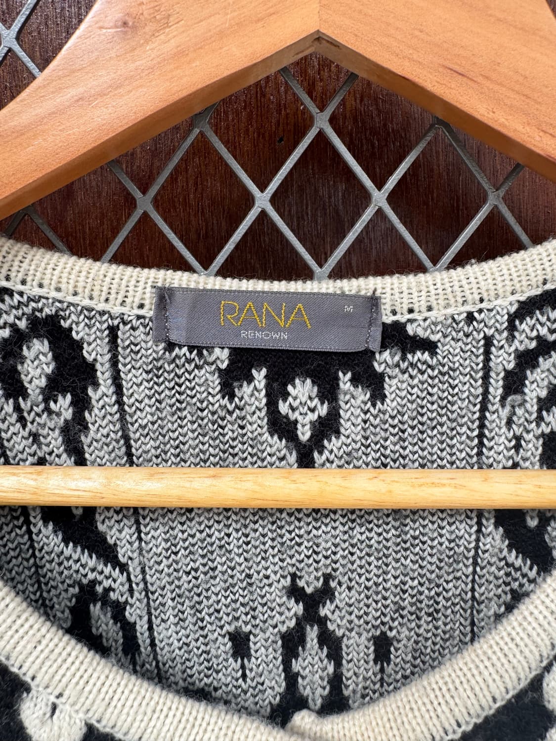 JPN 일본빈티지 RANA 블랙 플라워 자가드 패턴 울 가디건 니트 M 상품이미지4