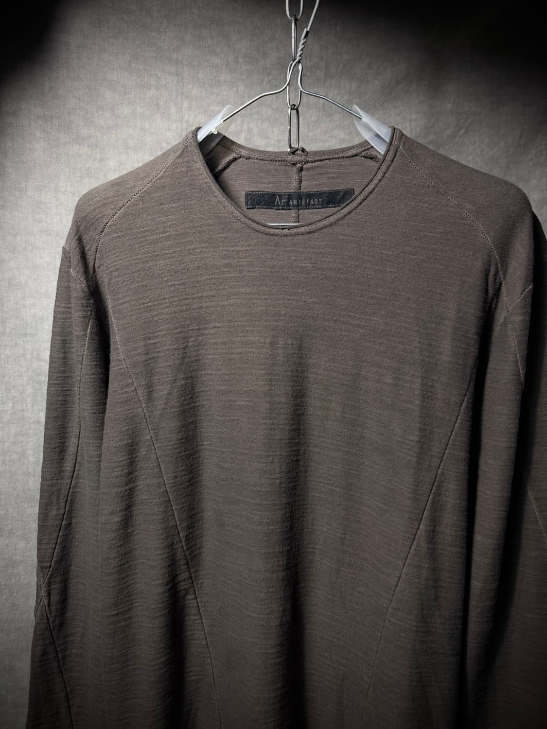 A.F Artefact Overlock Long Sleeve 상품이미지2