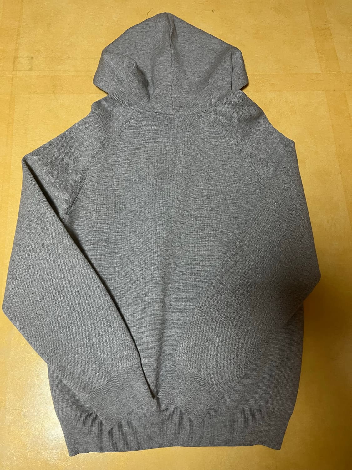 띠어리 자고후드 집업 M사이즈 새상품 판매합니다. 상품이미지4