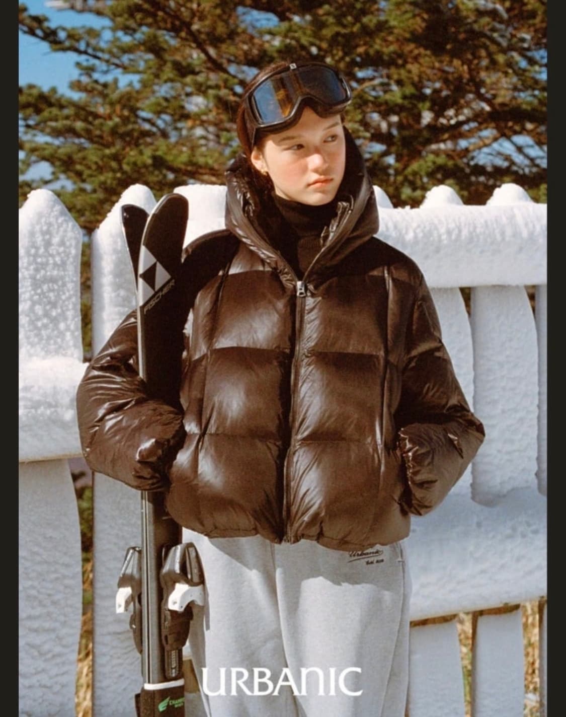 얼바닉30 글로시 다운 패딩 상품이미지3