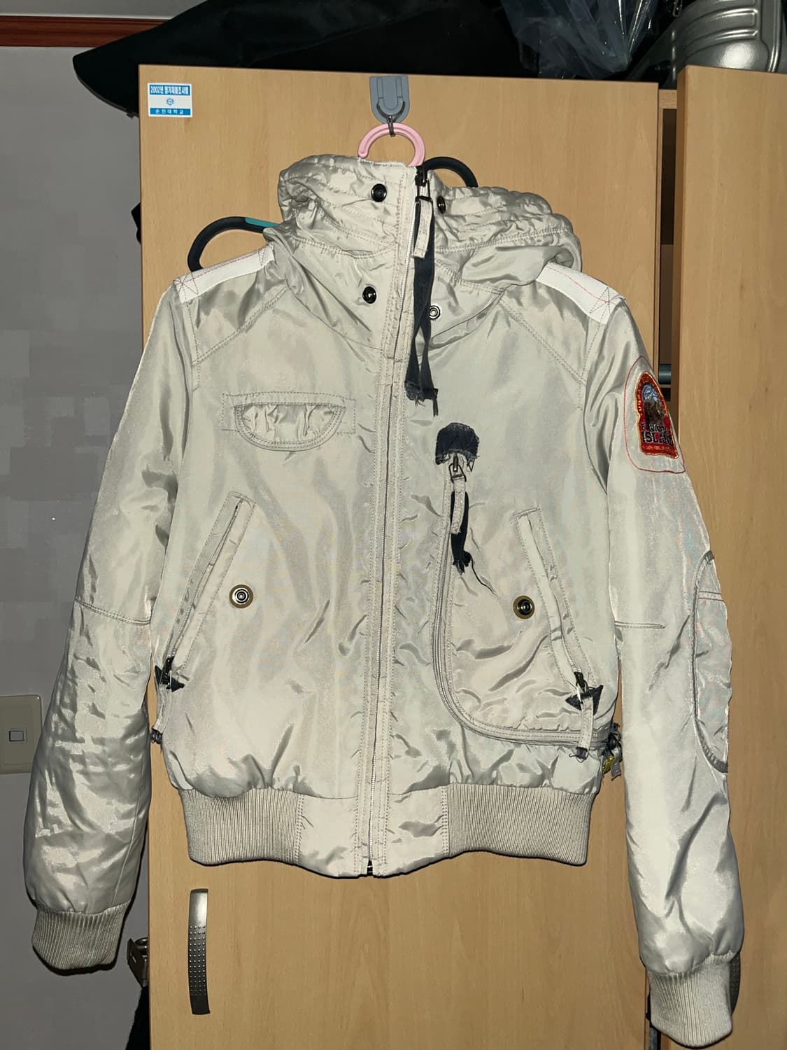 써스데이아일랜드 패치 패딩 점퍼 상품이미지2