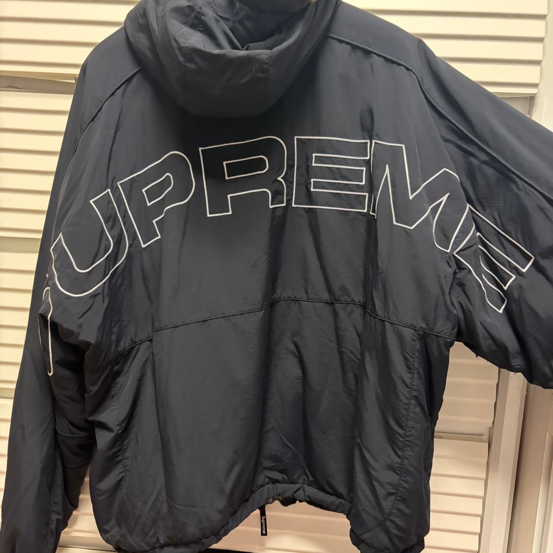 슈프림 Faux Fur 리버시블 후드 자켓 상품이미지3