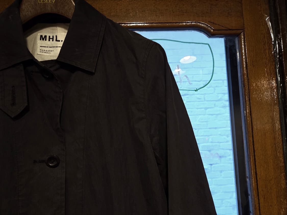 마가렛 호웰 코트 상품이미지5