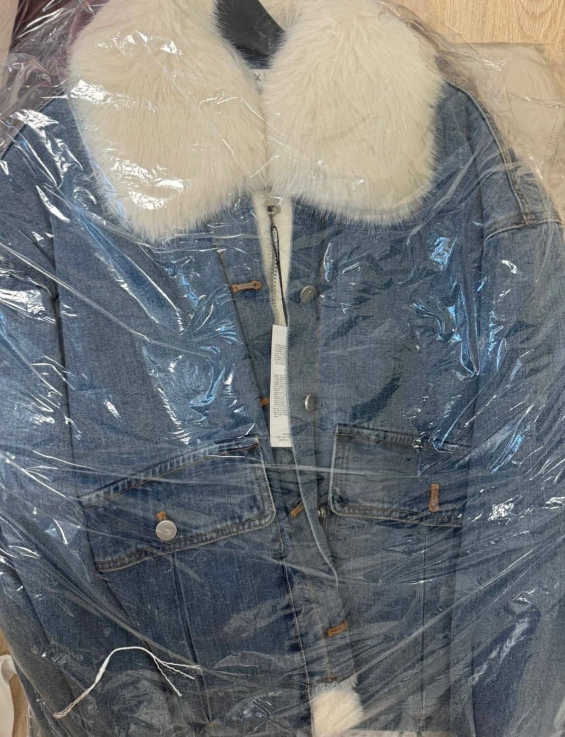 [새상품] GGPX 데님 퍼 자켓 상품이미지6