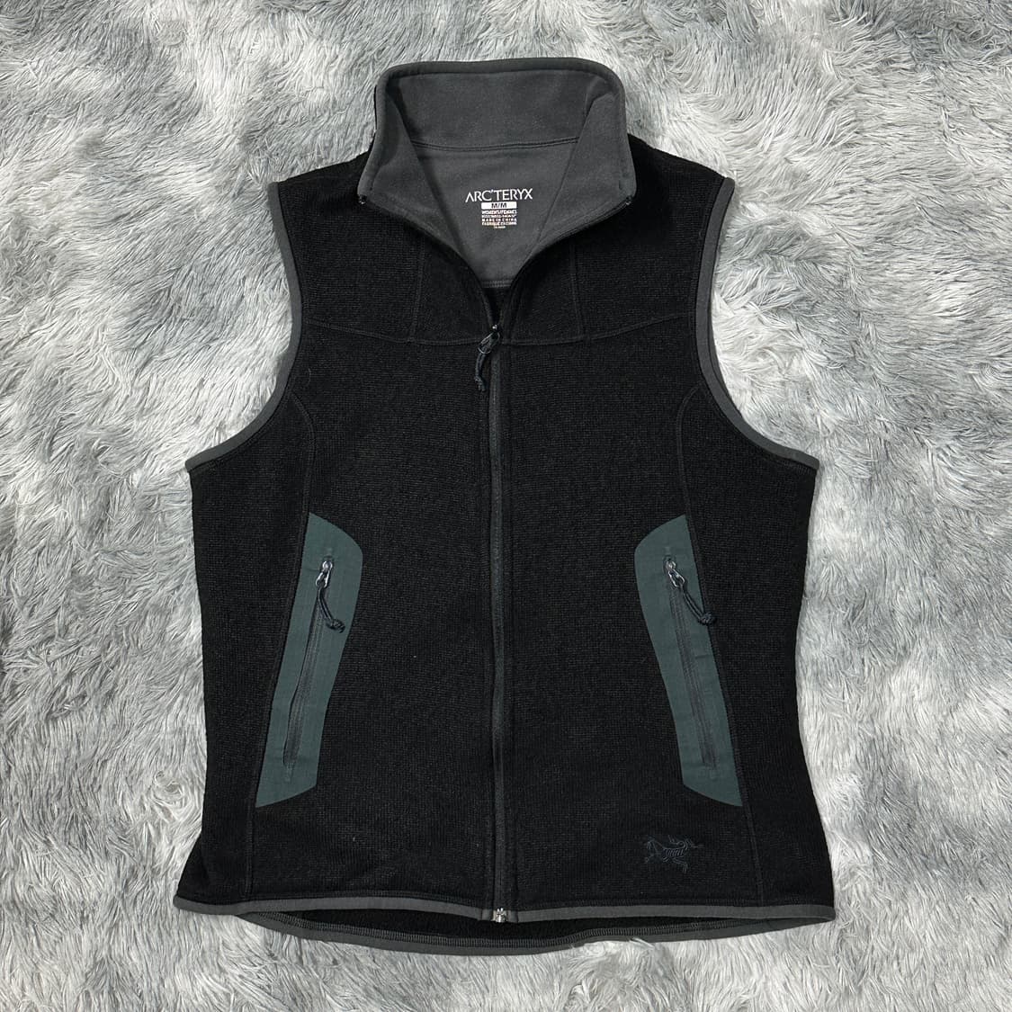 아크테릭스 블랙 플리스 조끼 m 상품이미지3