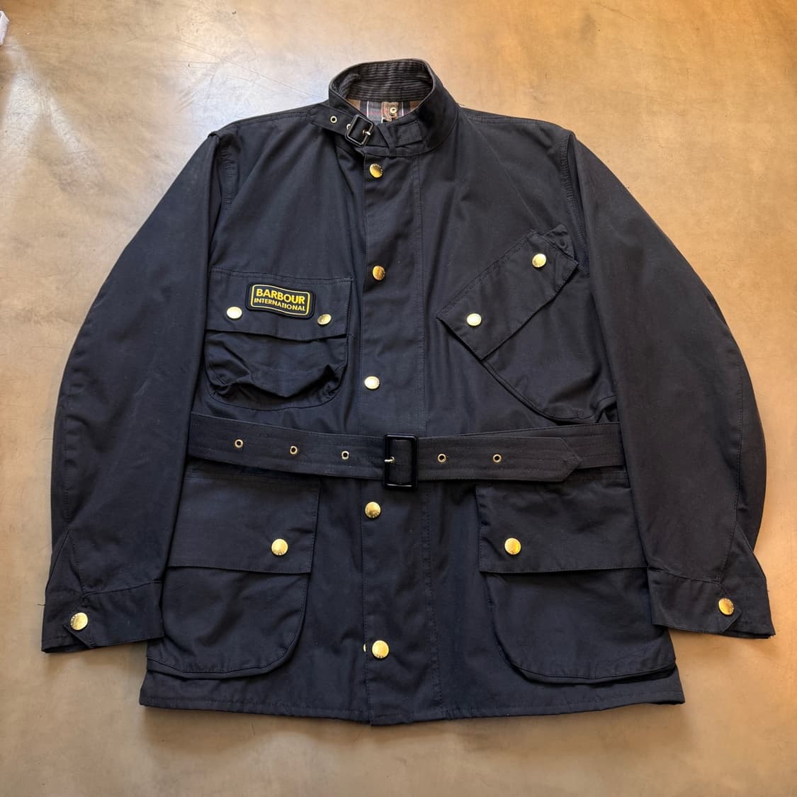 21FW 바버 인터네셔널 A7 왁스자켓 44 상품이미지2