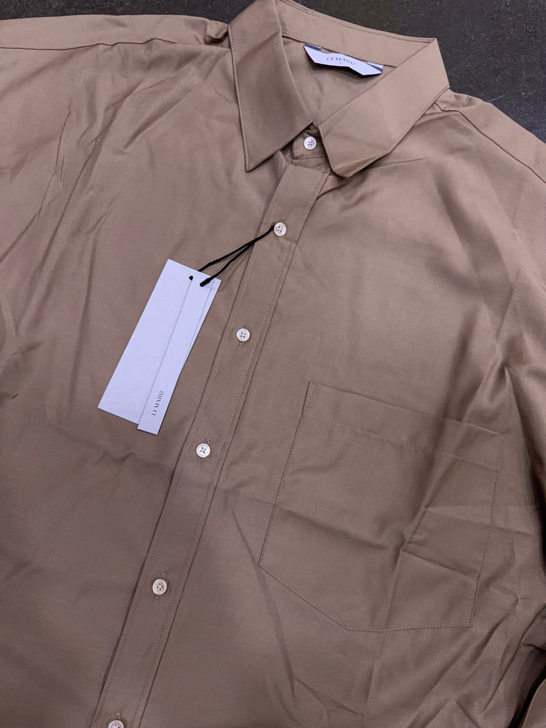 르마드 엘레강트 포켓 셔츠 브라운 3 사이즈 상품이미지9