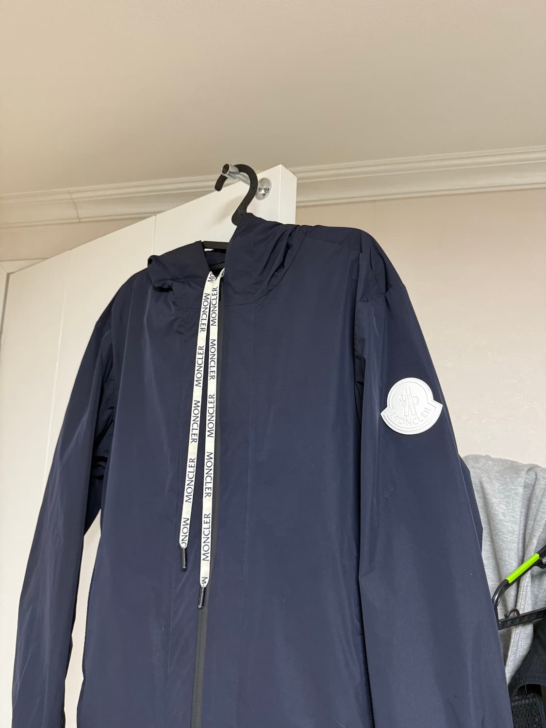 몽클레어카를레스바람막이1사이즈 상품이미지2