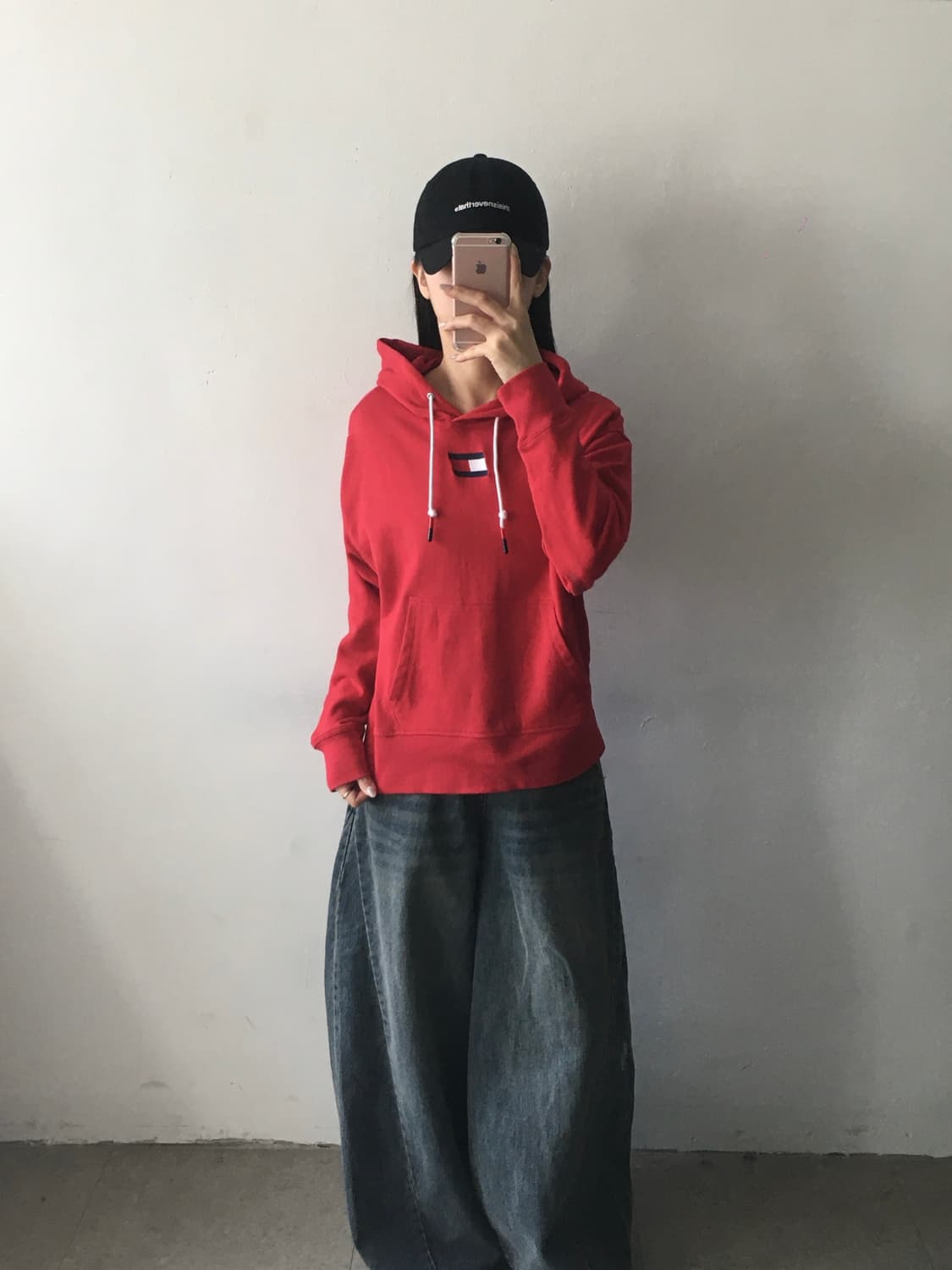 타미힐피거 로고 후드티 상품이미지1