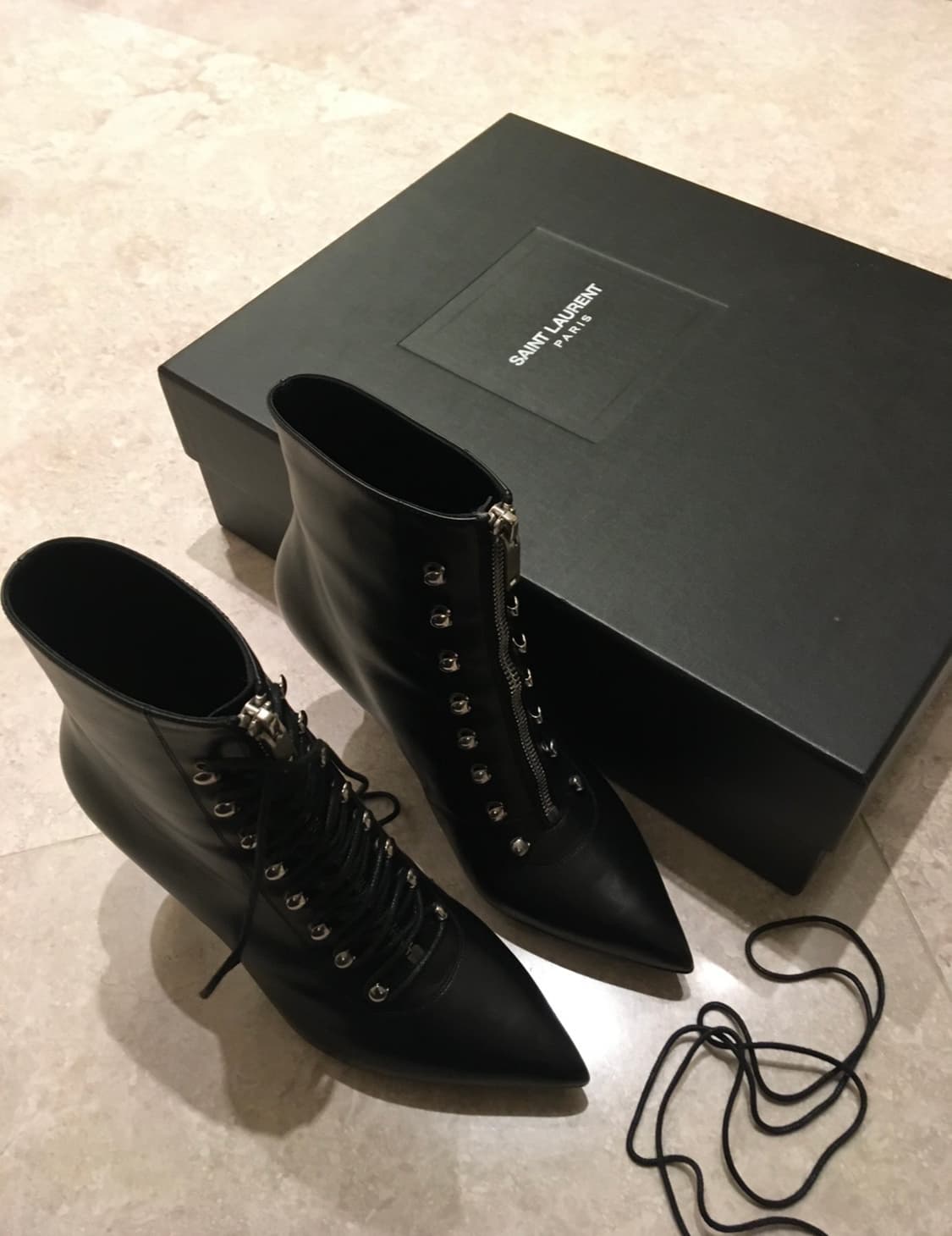 Ysl 생로랑 레이스업 워커 구두  상품이미지1