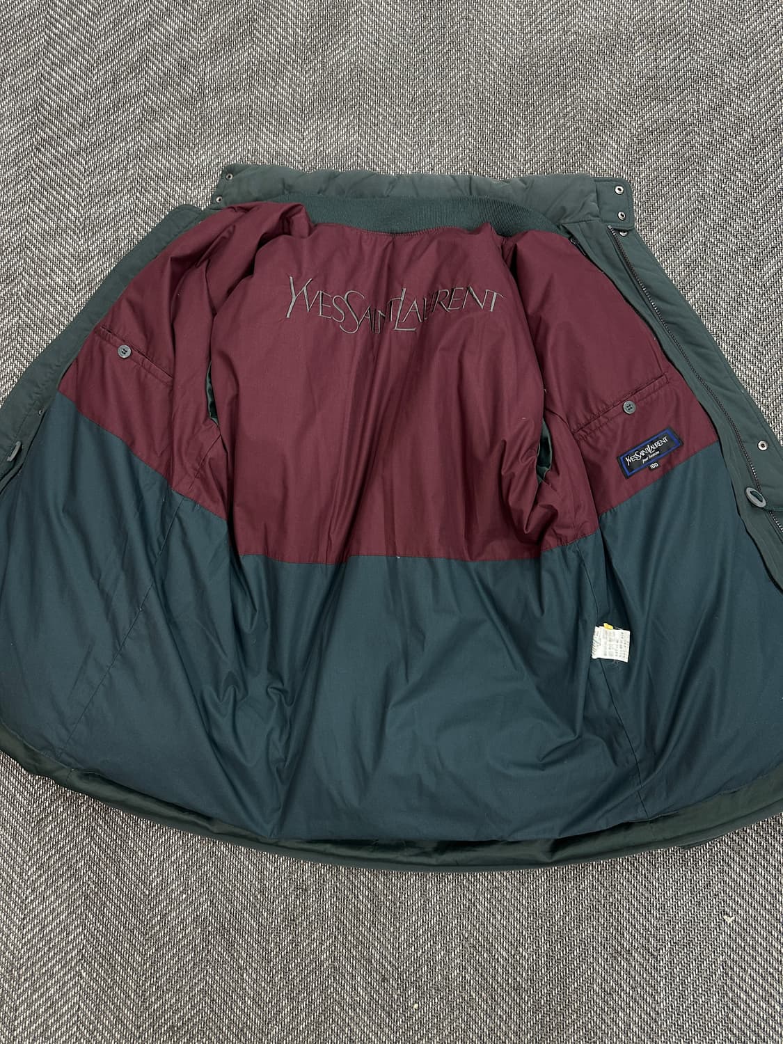 입생로랑 패딩 상품이미지4