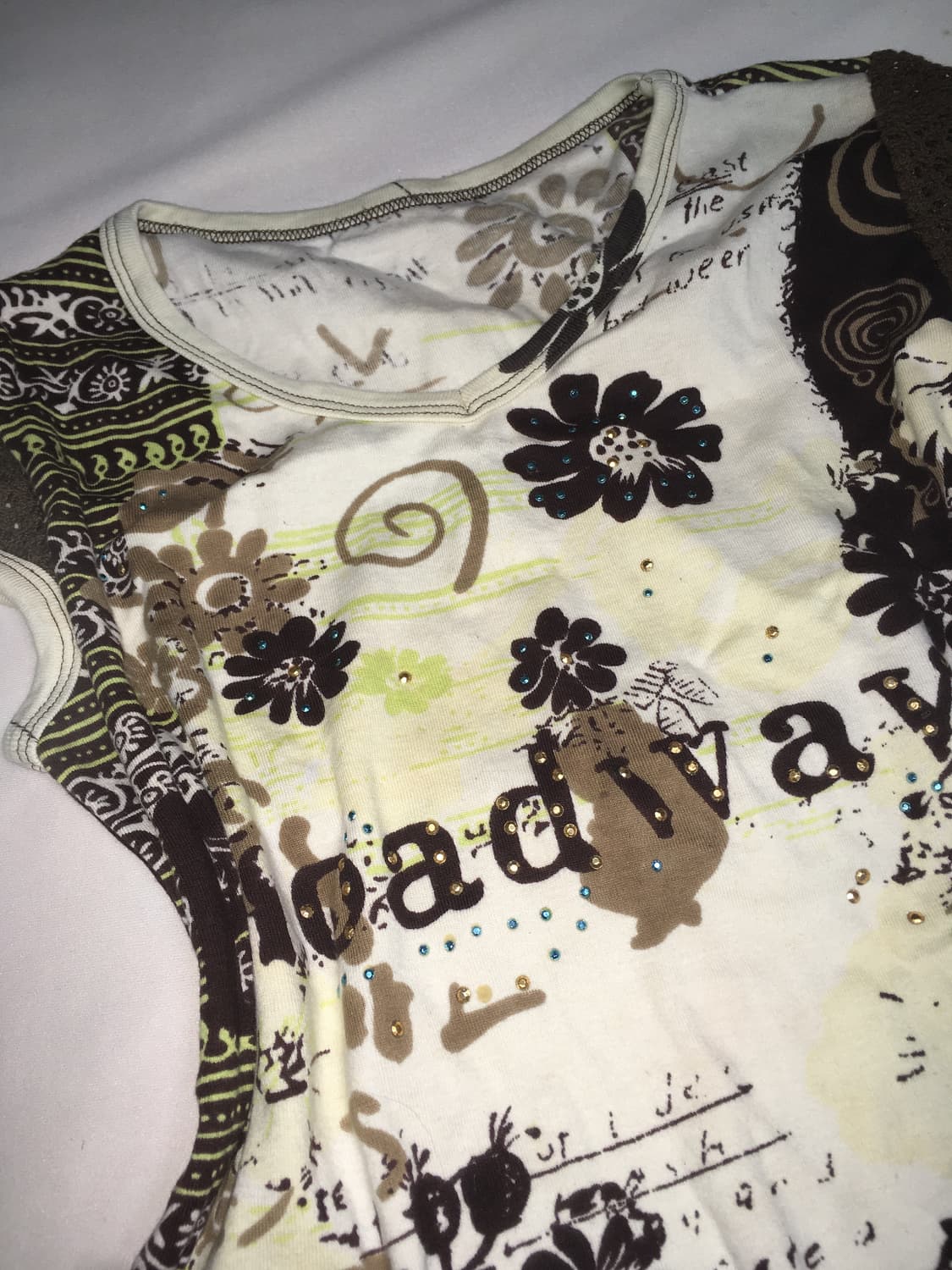 반팔티 상품이미지3