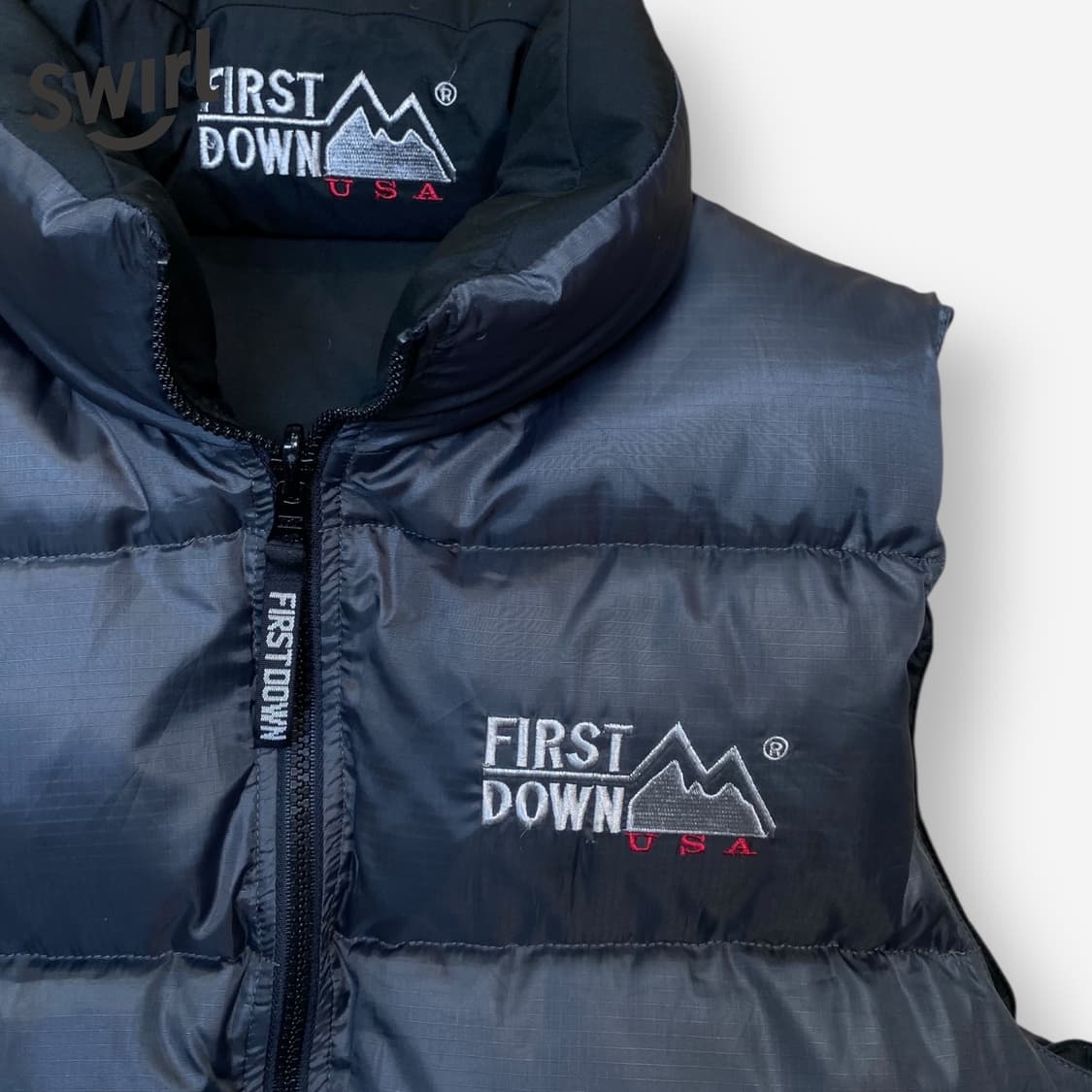 🌊FirstDown Reversible Padded Vest 상품이미지4