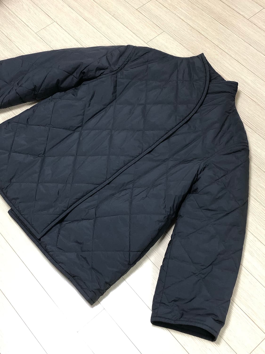 L 아르켓 퀼팅 버튼 패딩 자켓 블랙 상품이미지3