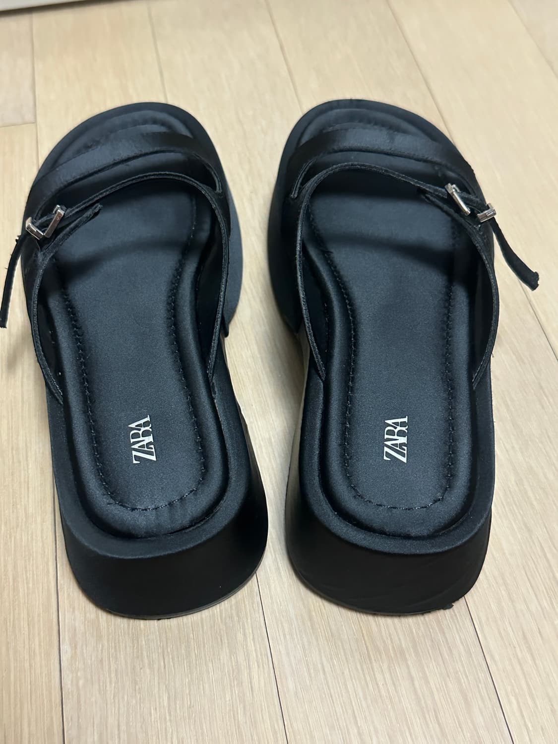 자라 플랫폼 샌들 36 (235) 상품이미지4