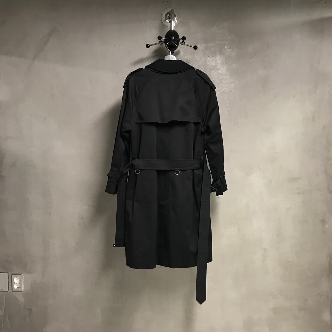 버버리 트렌치 코트 블랙 ZZ 상품이미지6