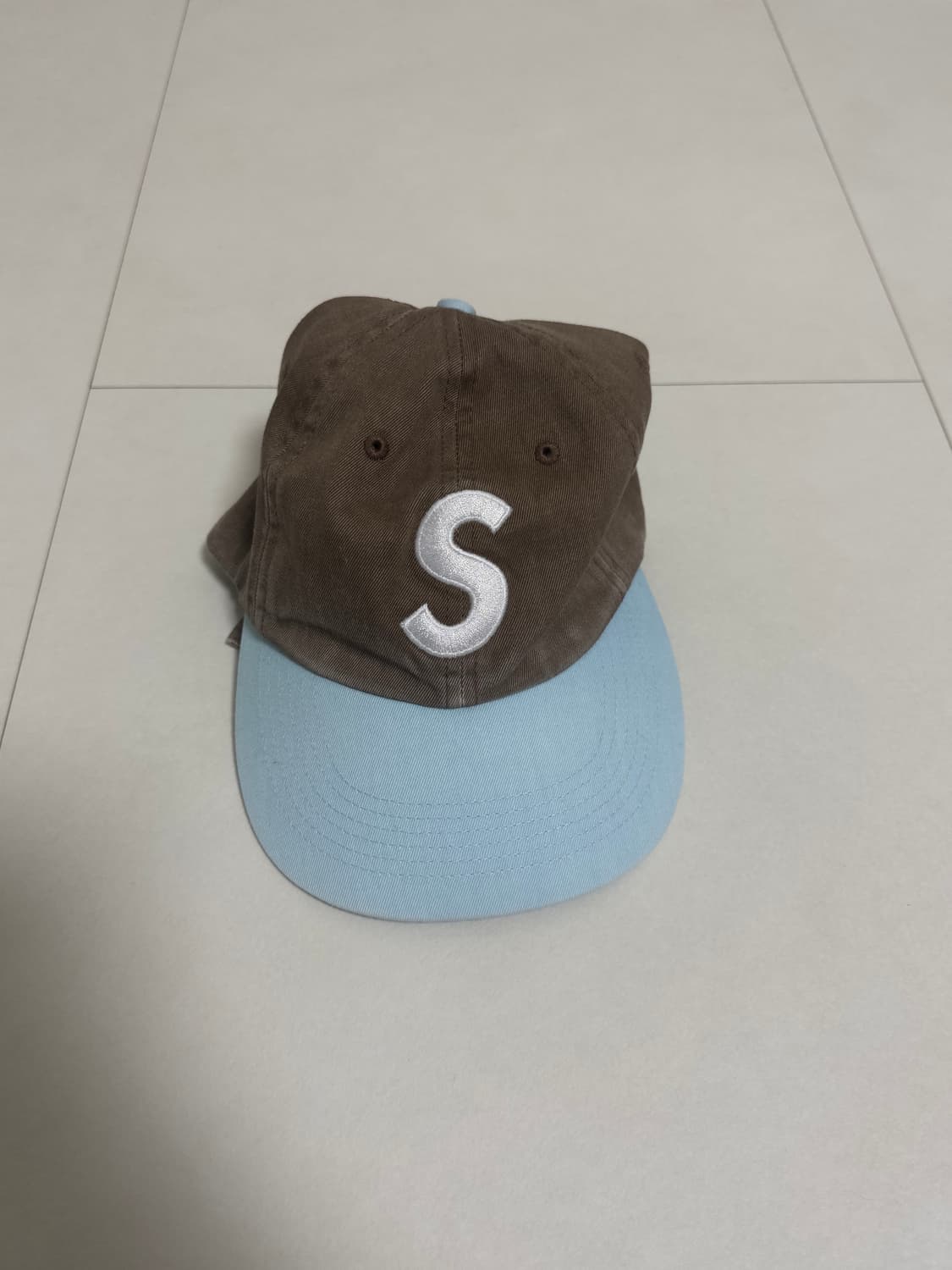 슈프림 피그먼트 코티드 투톤 S 로고 6-패널 브라운 - 25FW 상품이미지2