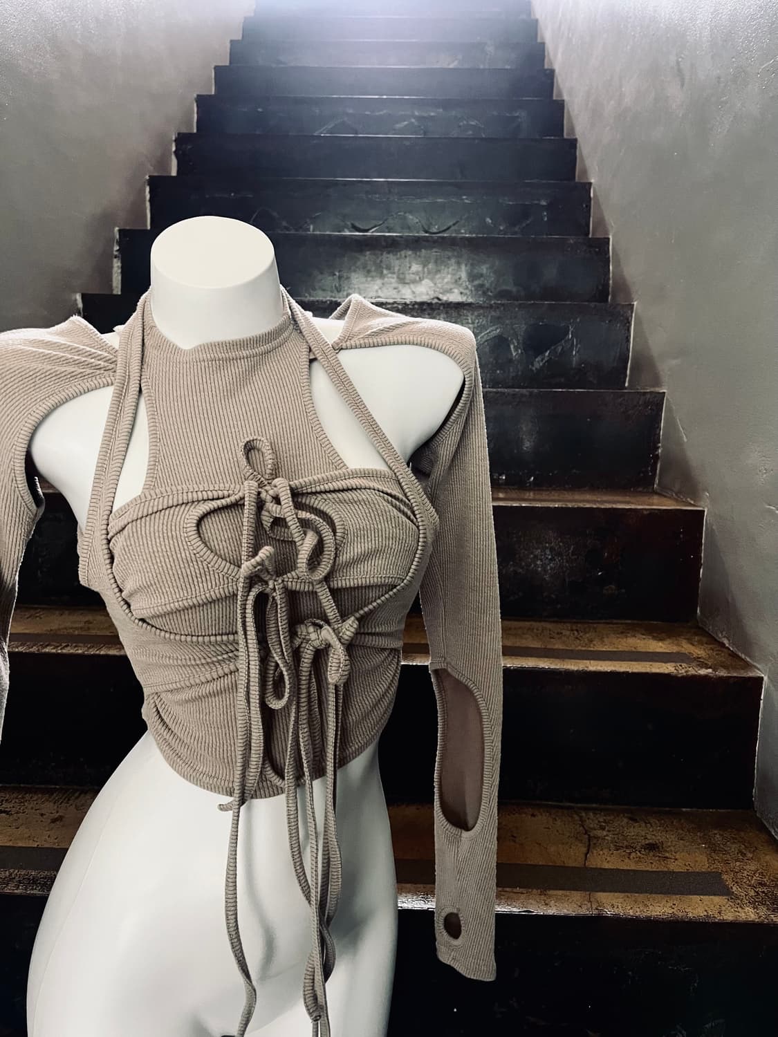 혜인 서 마크라메 투웨이 슬림 워머탑 상품이미지3