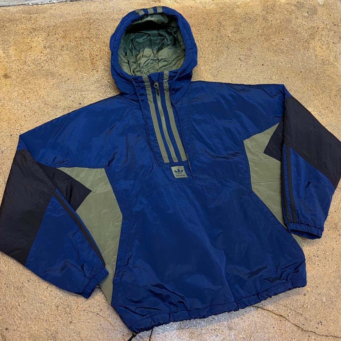 00s USA 빈티지 아디다스 후드 숏패딩 상품이미지2