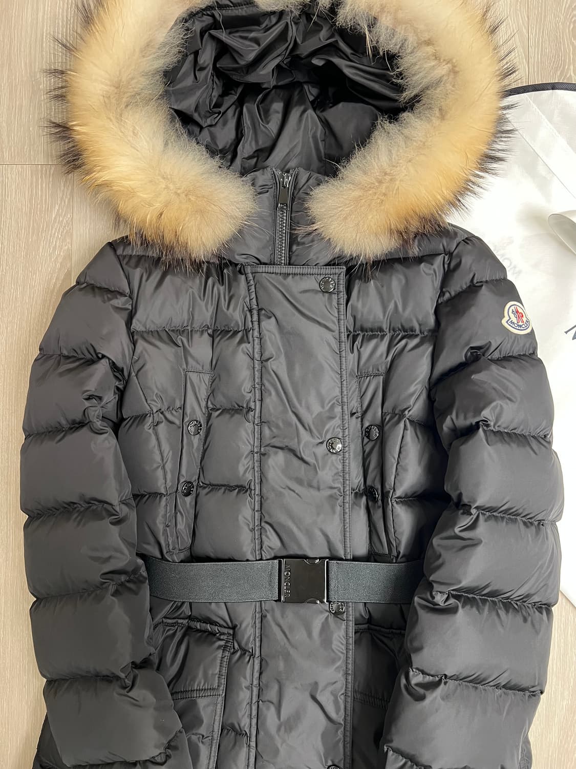 [블랙 1/새상품급] 몽클레어 클로에 여성패딩 블랙 1사이즈 풀구성 상품이미지4