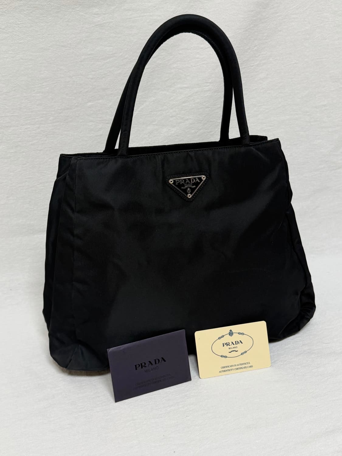 정품 프라다 포코노 나일론 블랙 토트백 핸드백 상품이미지2