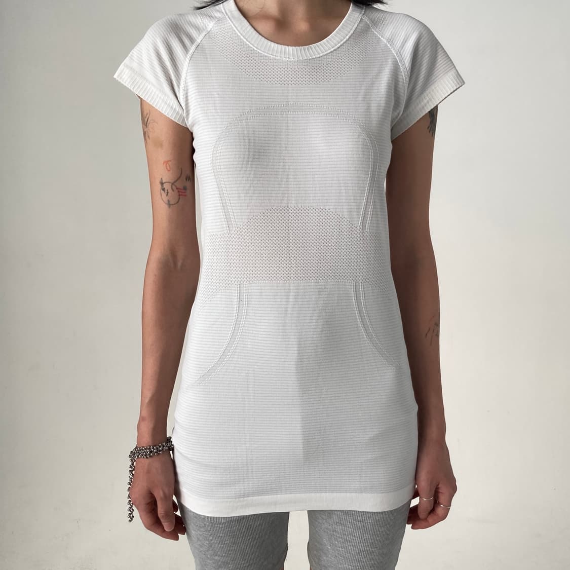 Lululemon back line detail t 상품이미지2
