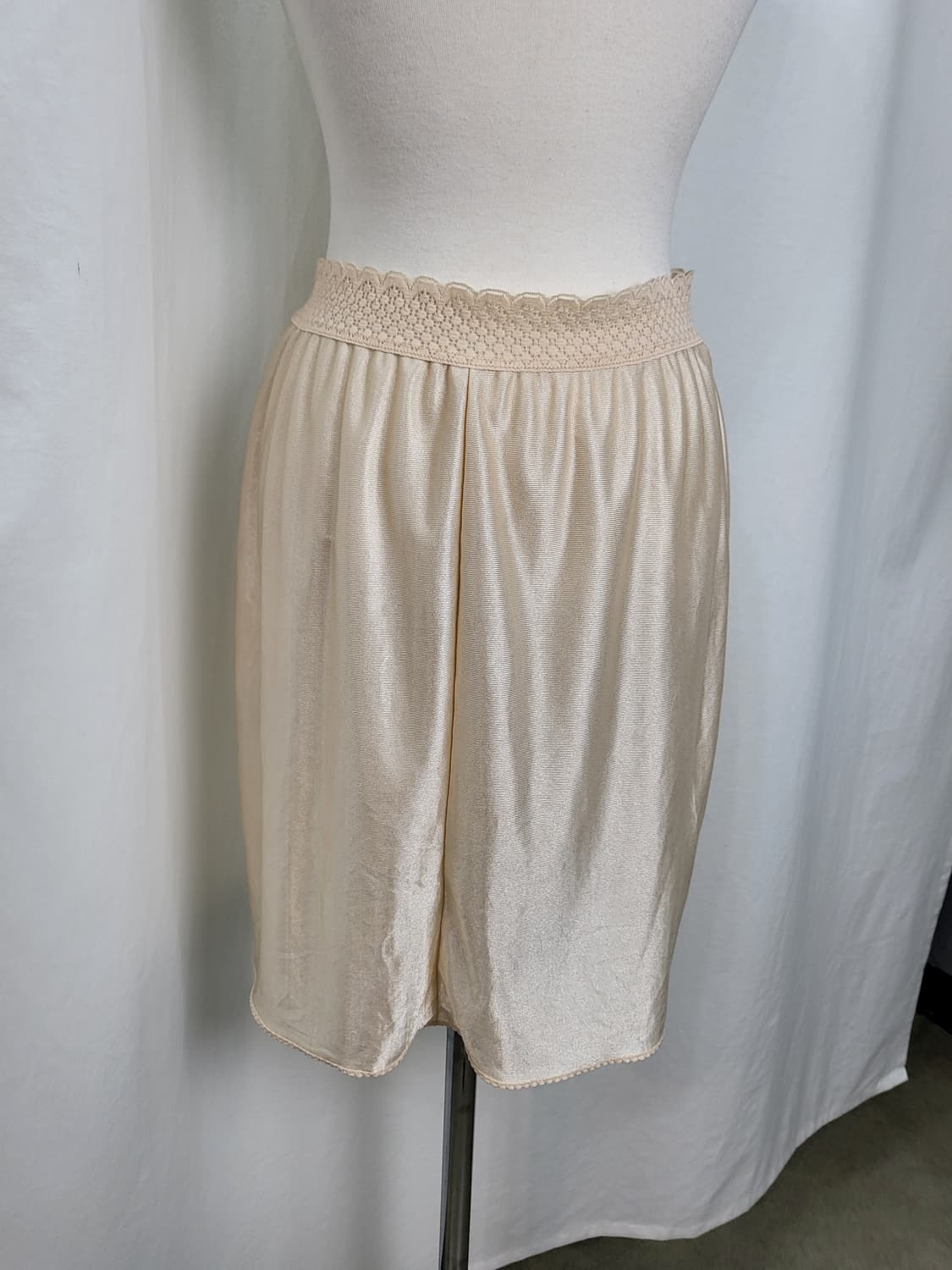 빈티지 글로시 하프 밴딩 슬립 스커트 상품이미지3